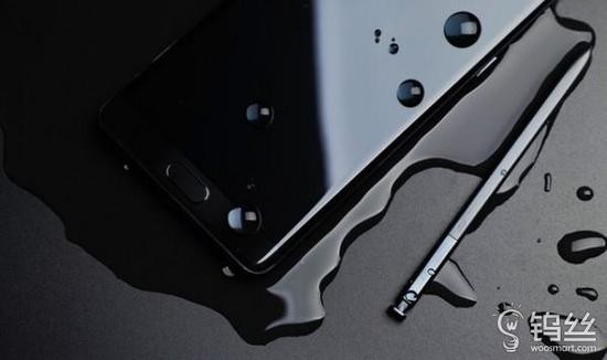 三星深陷爆炸門的背后 你手機里的電池安全嗎？_pic1