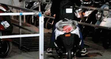 專業(yè)生產(chǎn)PVC護套、銅排、鋁排、新能源電池銅/鋁軟連接-人禾電子