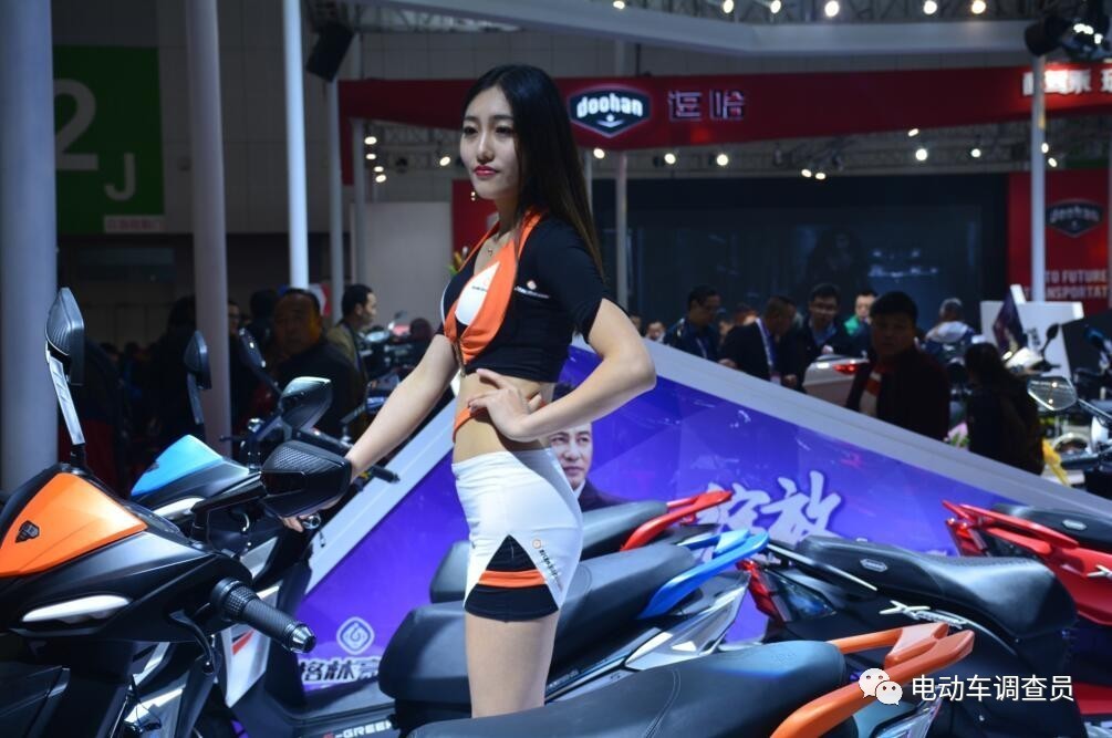 專(zhuān)業(yè)生產(chǎn)PVC護(hù)套、銅排、鋁排、新能源電池銅/鋁軟連接-人禾電子