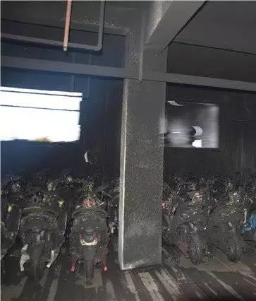 專業(yè)生產(chǎn)PVC護(hù)套、銅排、鋁排、新能源電池銅/鋁軟連接-人禾電子